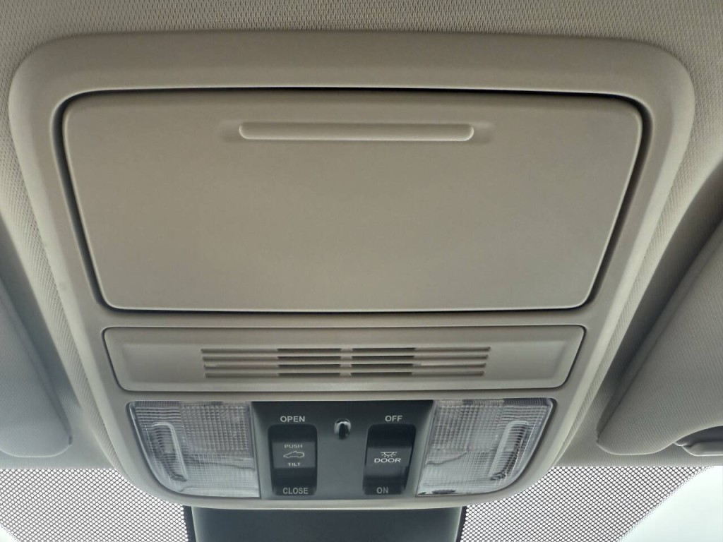 2025 Honda Odyssey Image 41