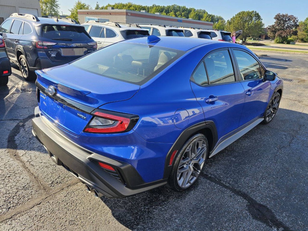 2024 Subaru WRX Image 7