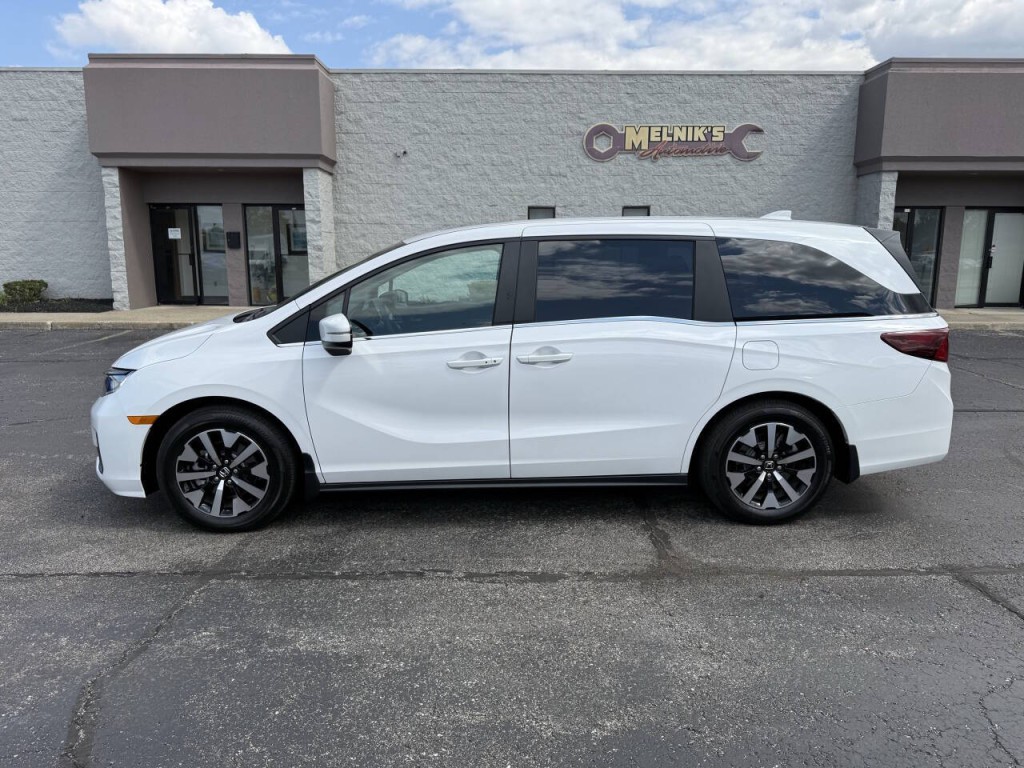 2025 Honda Odyssey Image 9