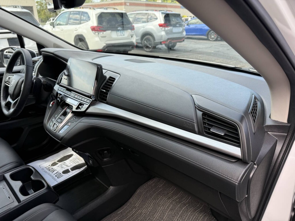 2025 Honda Odyssey Image 30