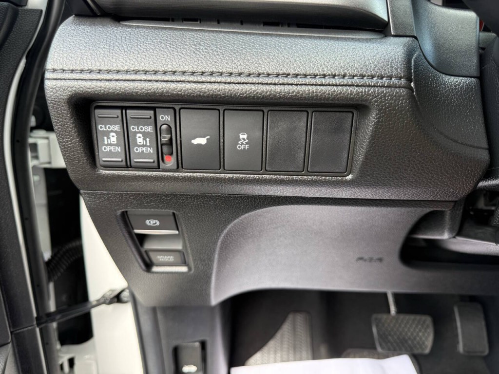 2025 Honda Odyssey Image 32