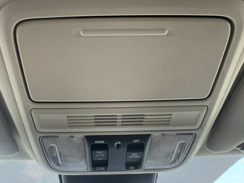 2025 Honda Odyssey Image 41