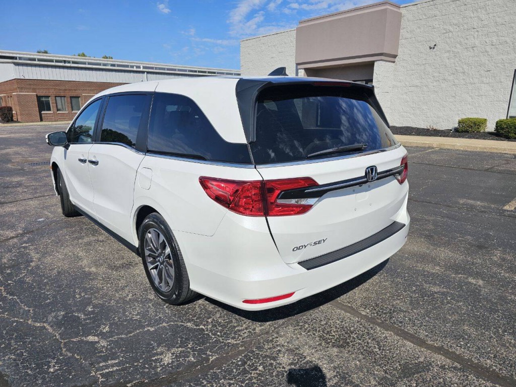 2022 Honda Odyssey Image 8