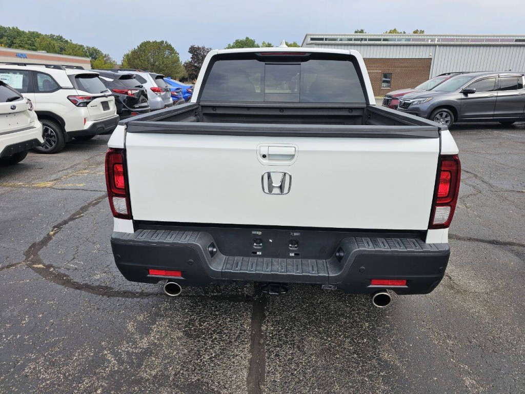 2023 Honda Ridgeline Image 7
