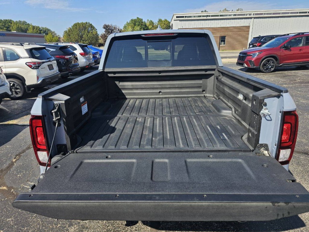 2023 Honda Ridgeline Image 8