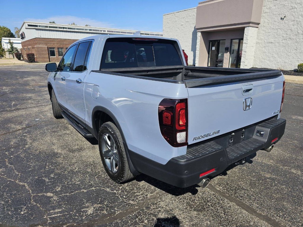 2023 Honda Ridgeline Image 9