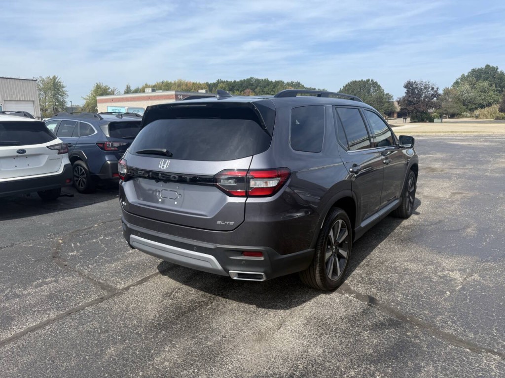 2025 Honda Pilot Image 6