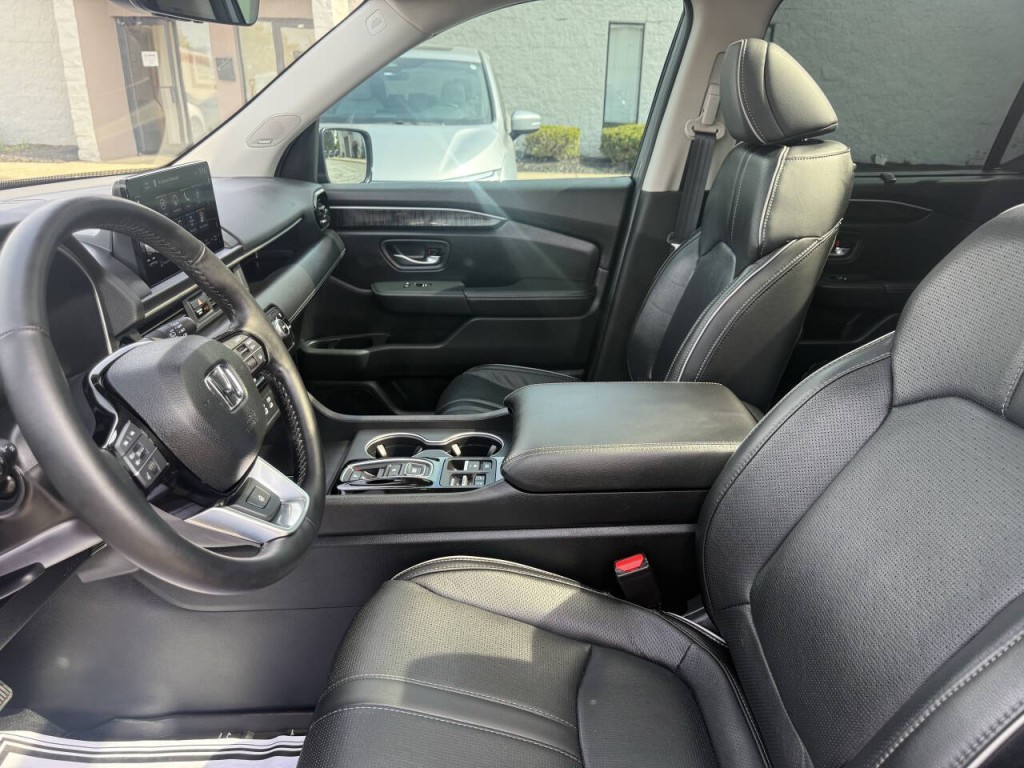 2025 Honda Pilot Image 18