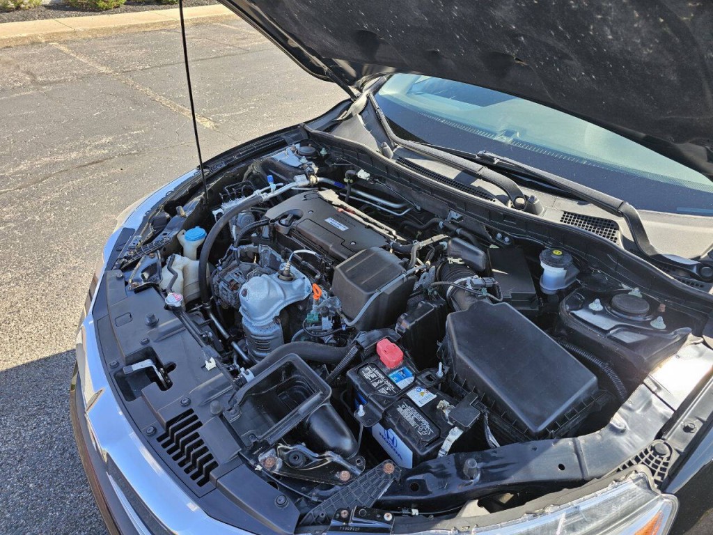 2017 Honda Accord Image 10