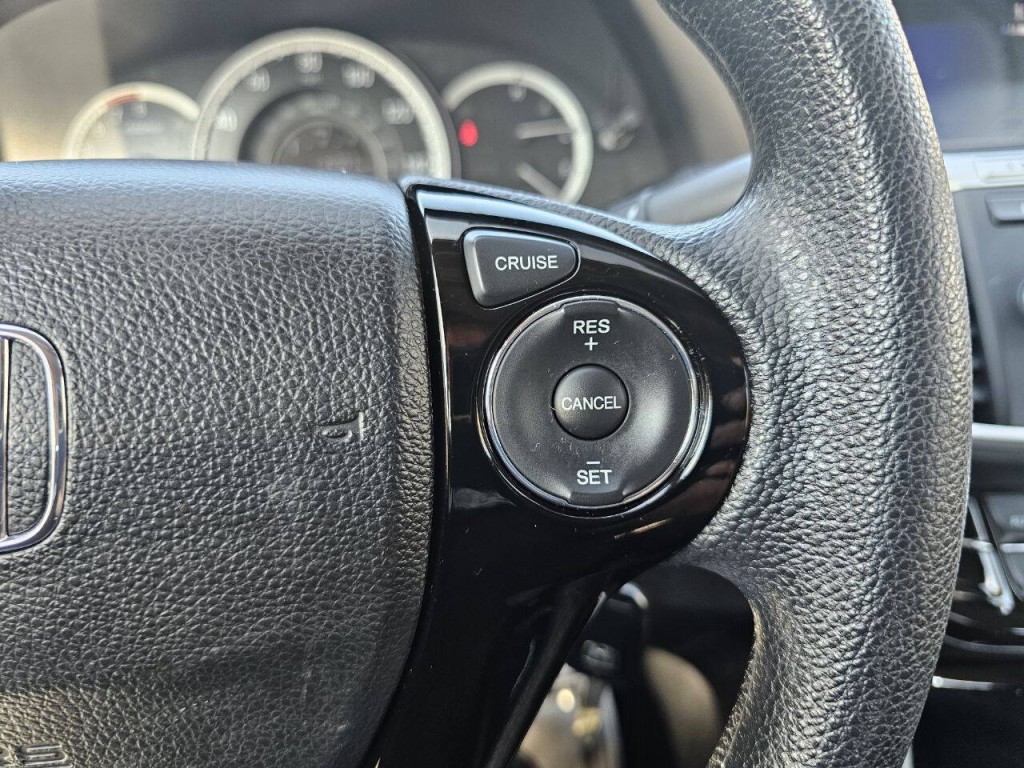 2017 Honda Accord Image 26