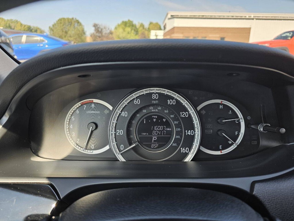 2017 Honda Accord Image 27
