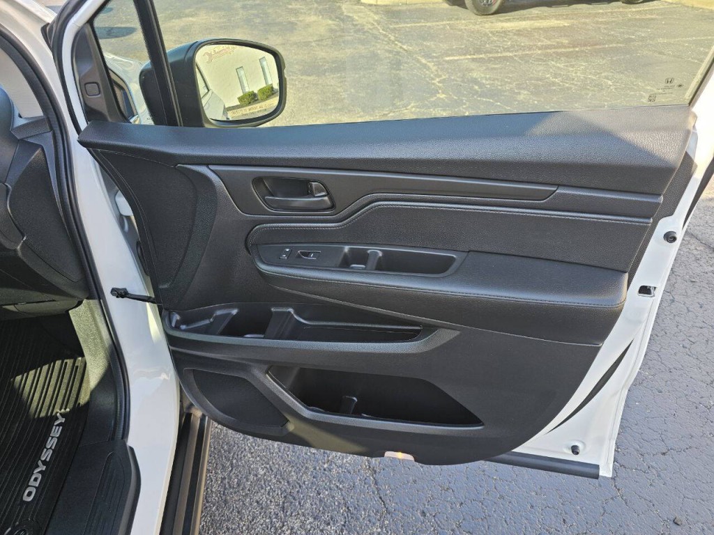 2025 Honda Odyssey Image 27