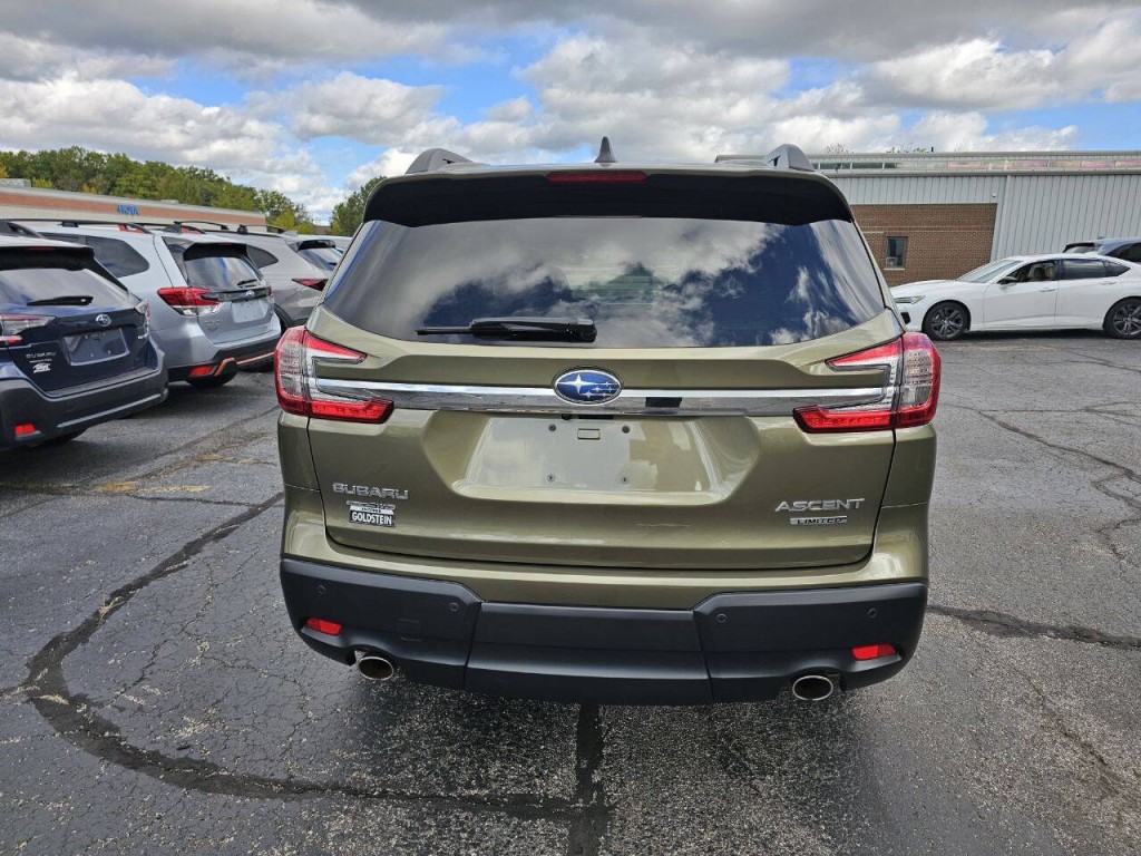 2023 Subaru Ascent Image 7