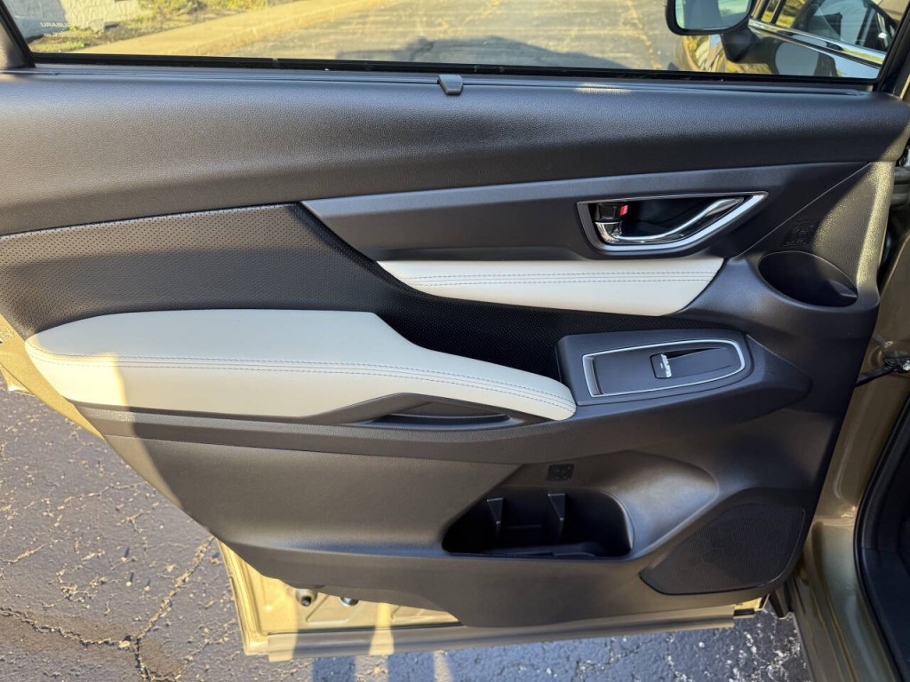 2023 Subaru Ascent Image 19