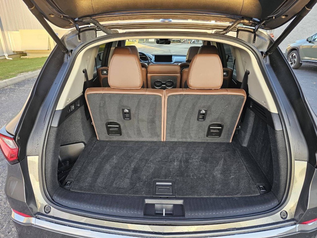 2023 Acura MDX Image 23