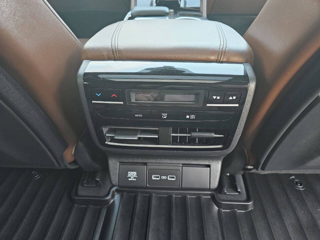 2023 Acura MDX Image 27