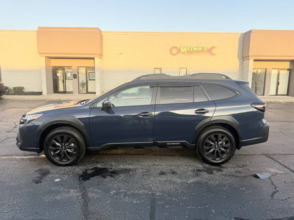2025 Subaru Outback Image 9