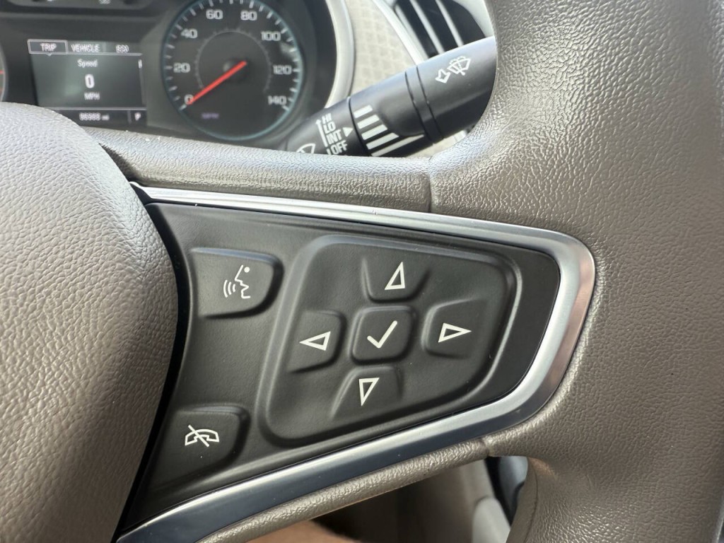 2017 Chevrolet Malibu Image 25