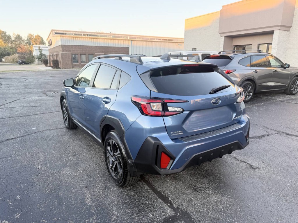 2024 Subaru Crosstrek Image 8
