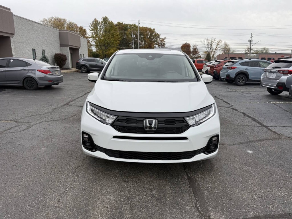 2025 Honda Odyssey Image 3