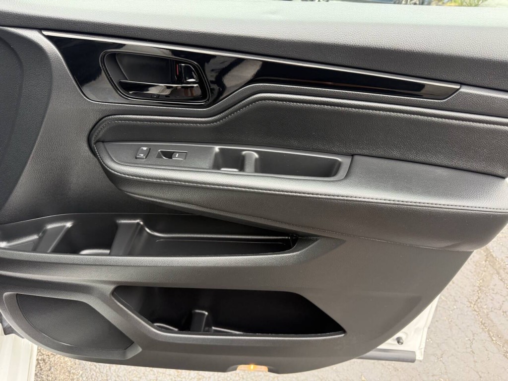 2025 Honda Odyssey Image 33