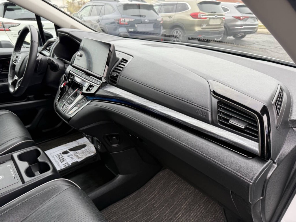 2025 Honda Odyssey Image 34
