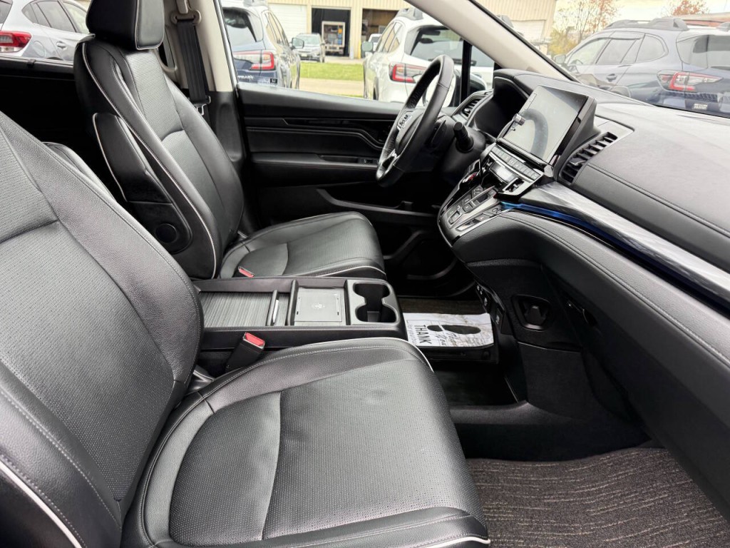 2025 Honda Odyssey Image 35