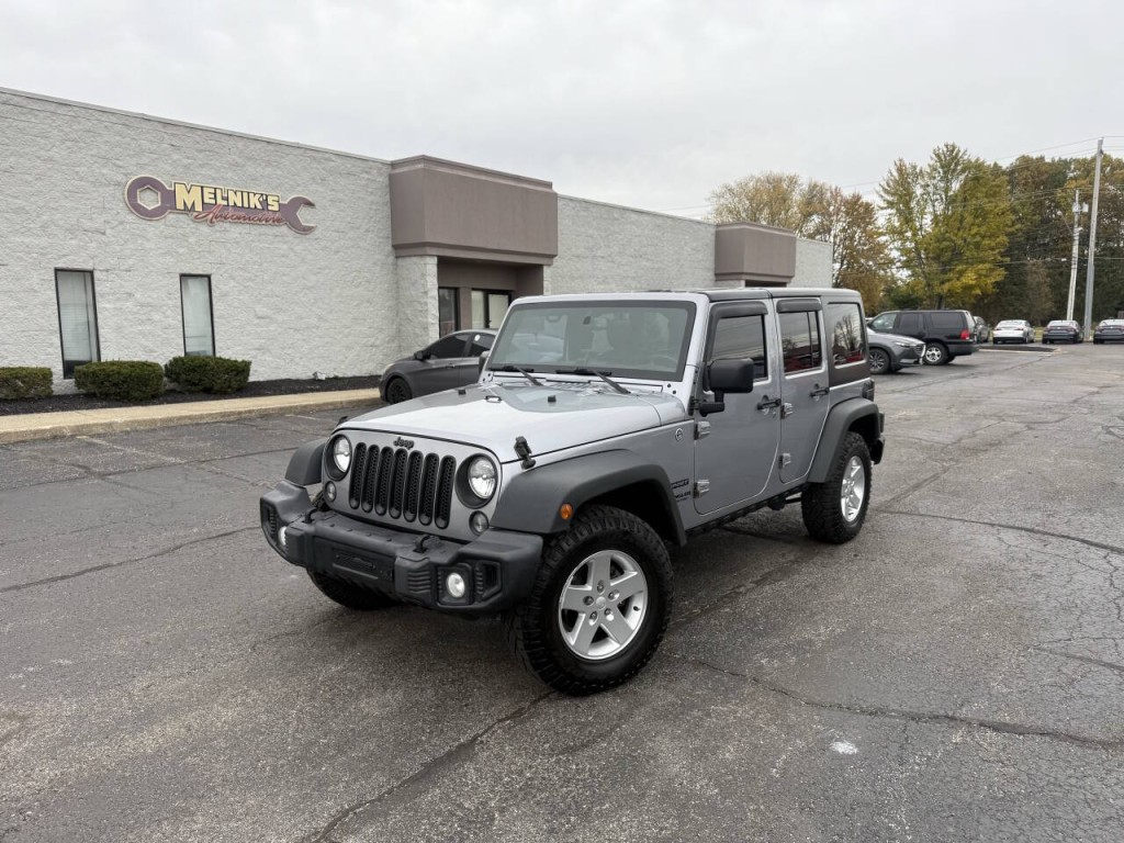 2015 Jeep Wrangler Unlimited Image 2
