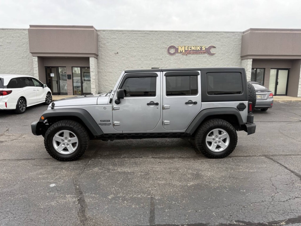 2015 Jeep Wrangler Unlimited Image 9