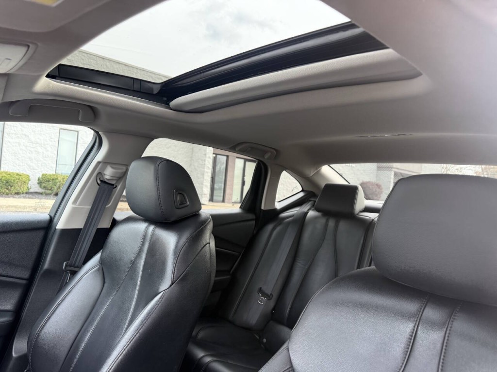 2023 Acura TL Image 19