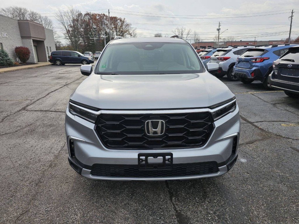 2024 Honda Pilot Image 3