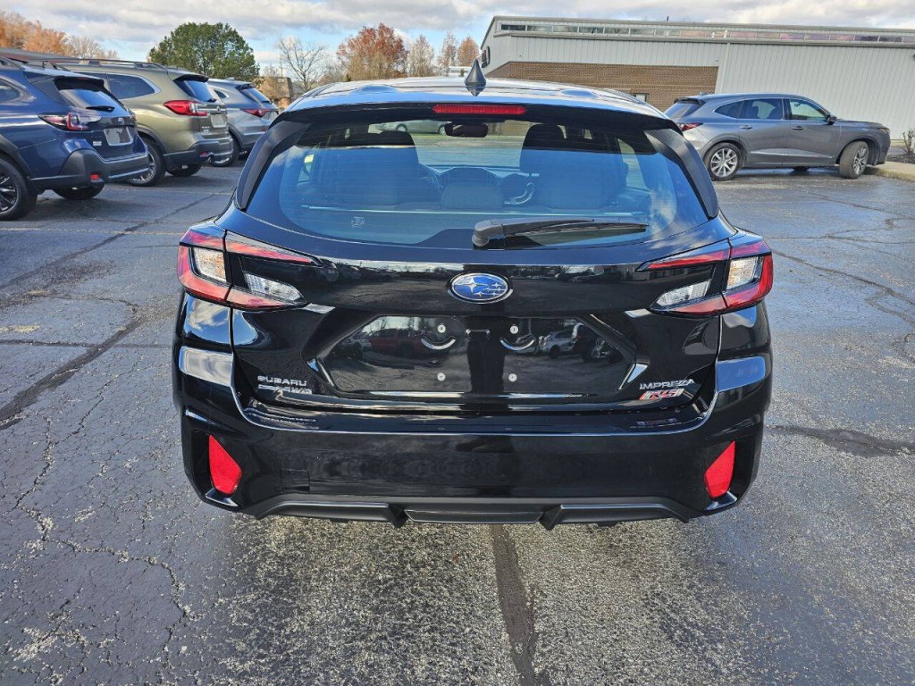 2025 Subaru Impreza Image 7