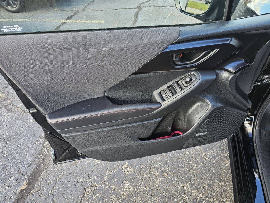 2025 Subaru Impreza Image 15