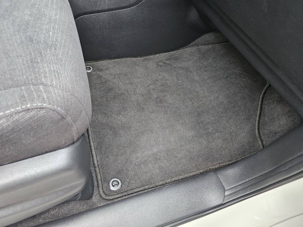 2017 Honda Pilot Image 25