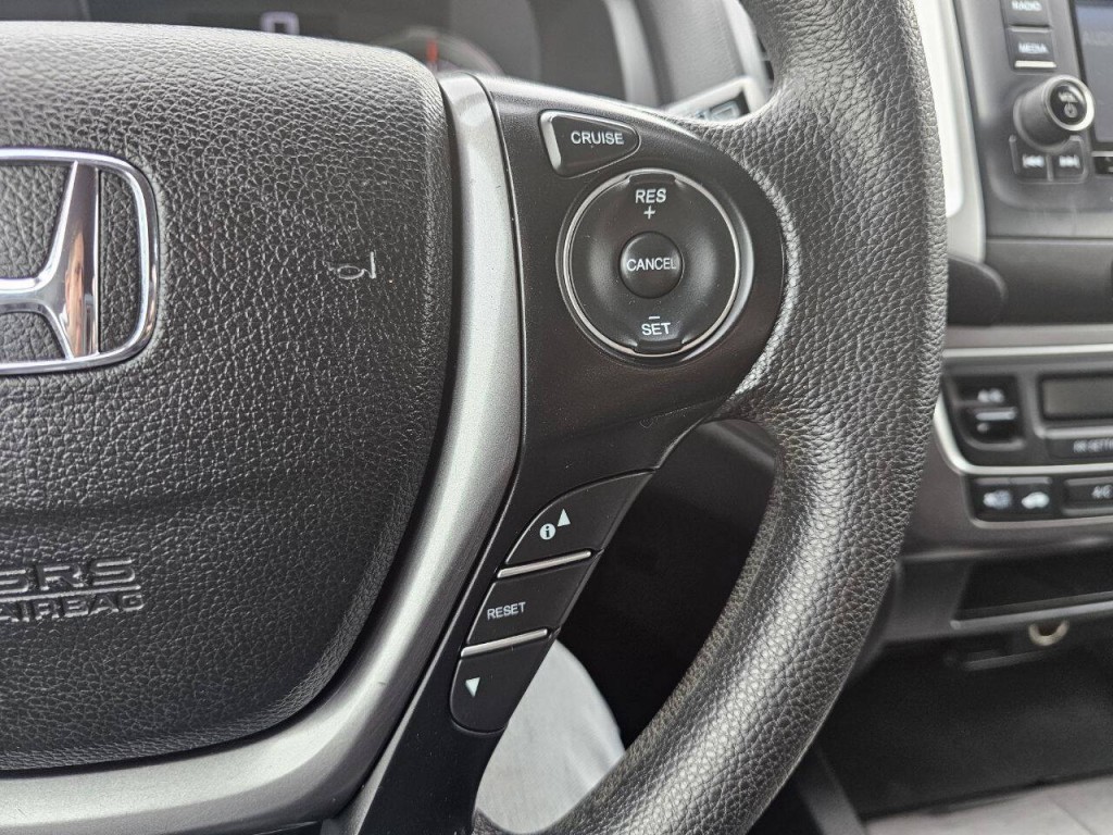 2017 Honda Pilot Image 28