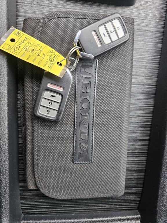 2017 Honda Pilot Image 34