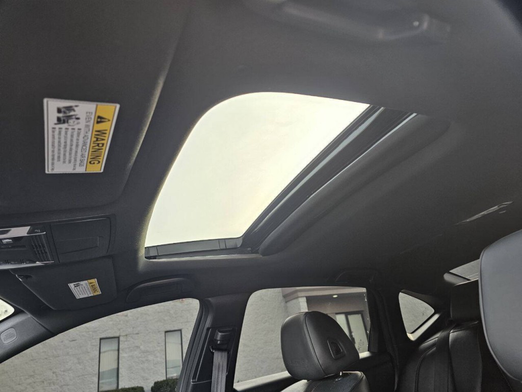 2022 Acura TL Image 20