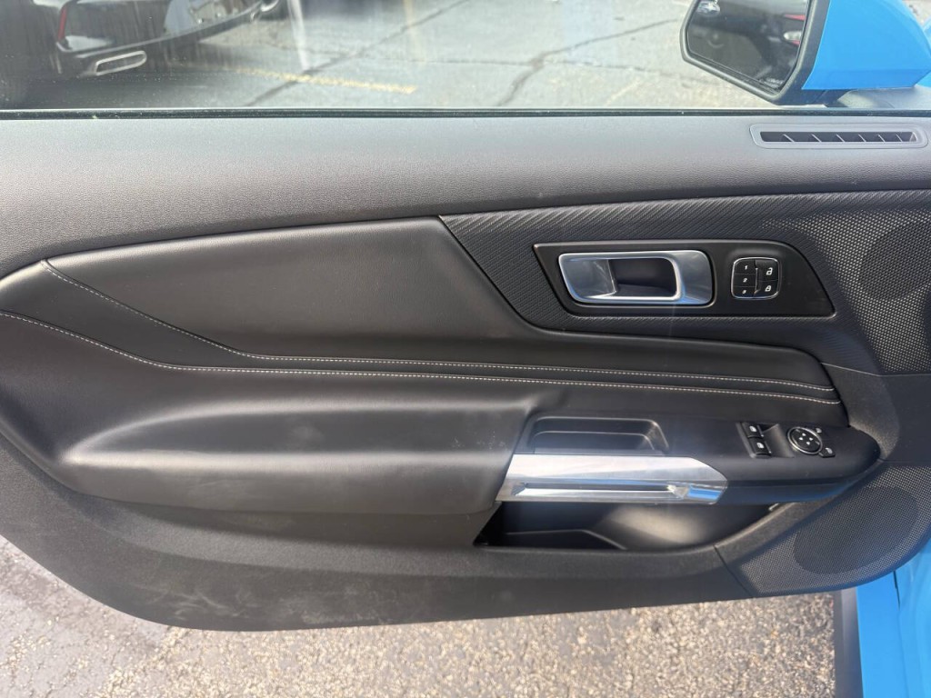 2024 Ford Mustang Image 14