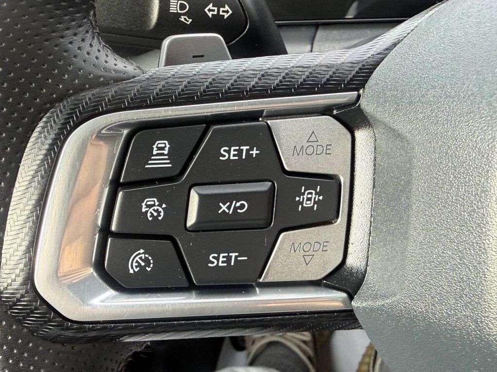 2024 Ford Mustang Image 25