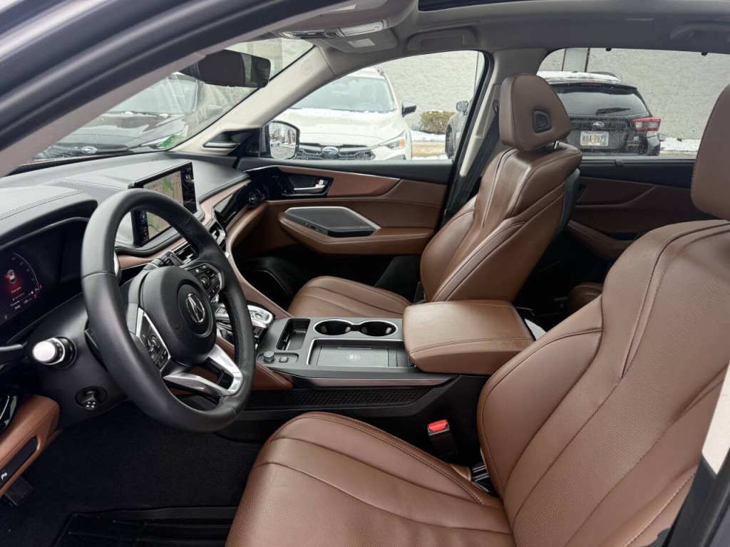 2025 Acura MDX Image 18