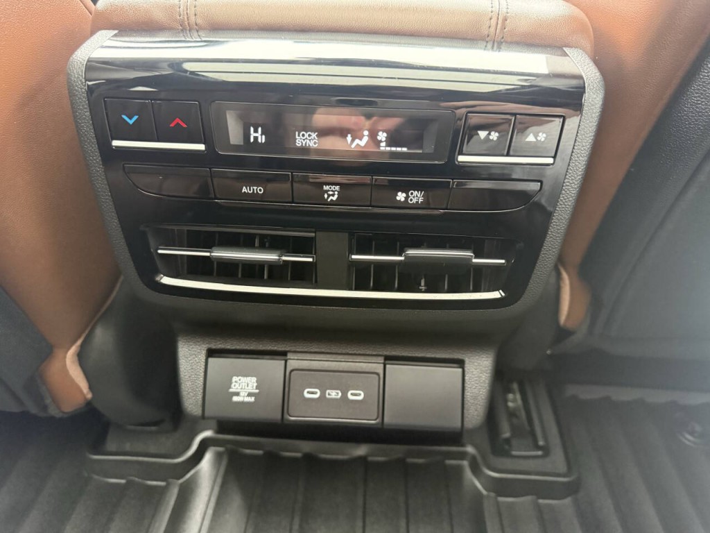 2025 Acura MDX Image 29