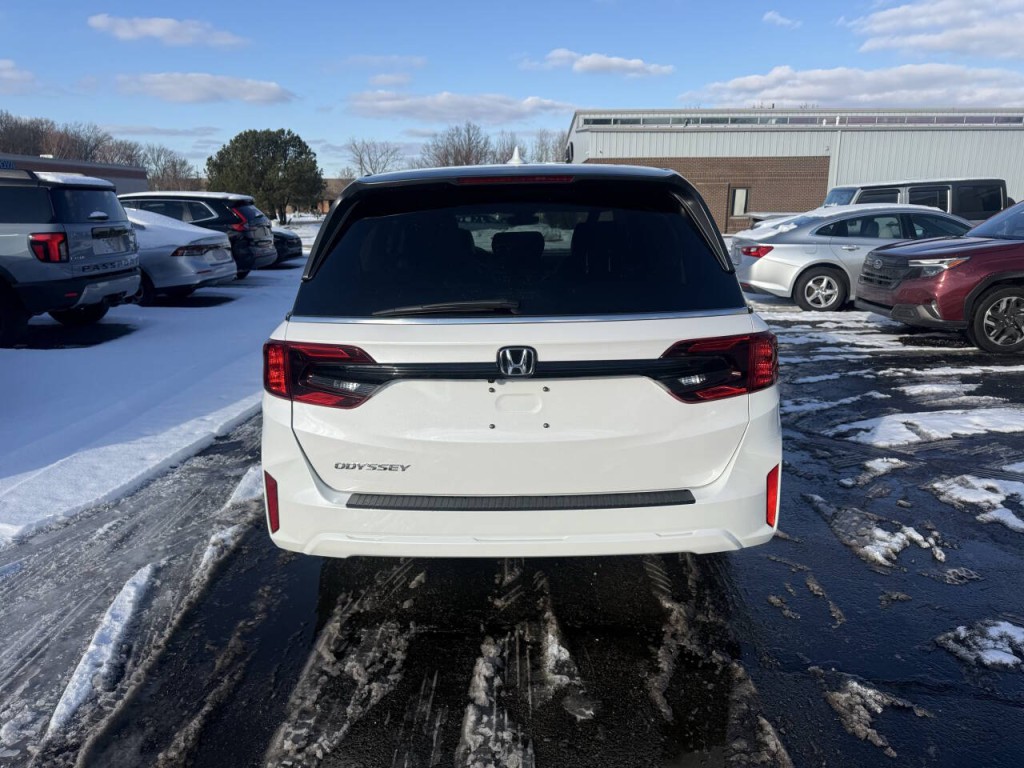 2025 Honda Odyssey Image 7
