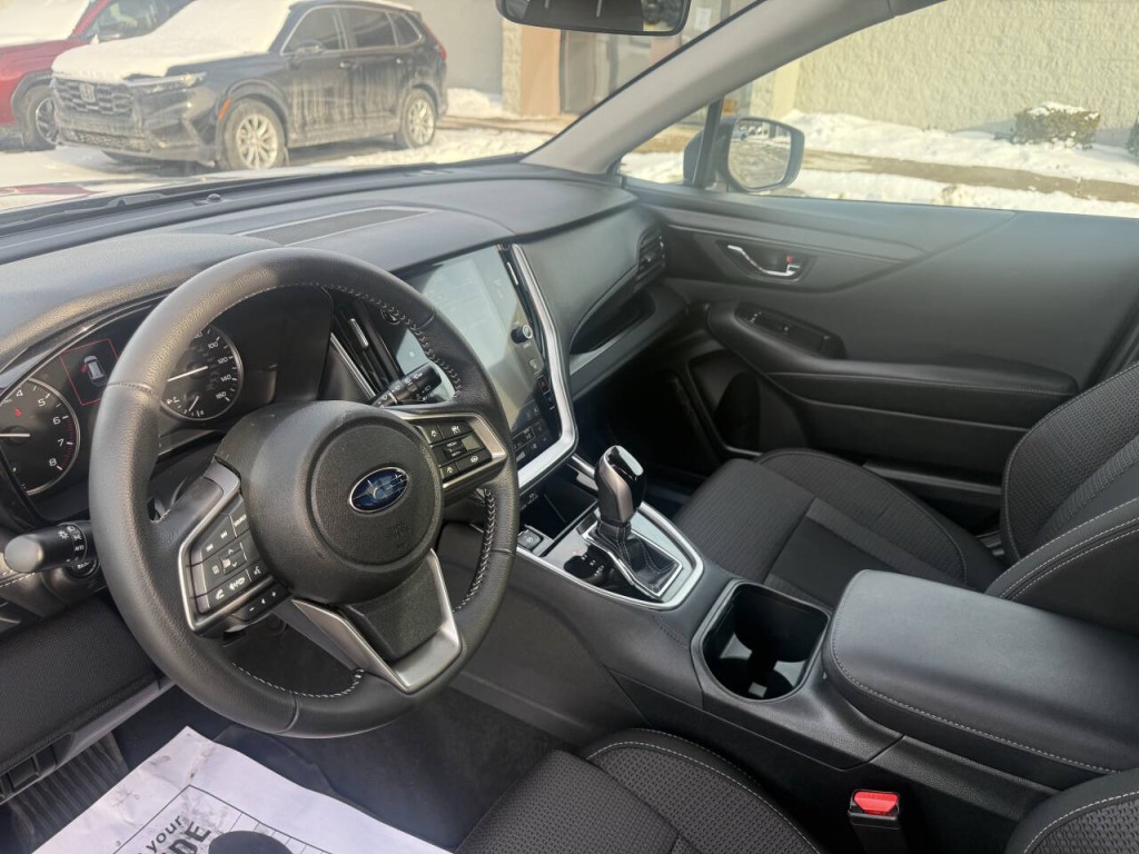 2025 Subaru Outback Image 17