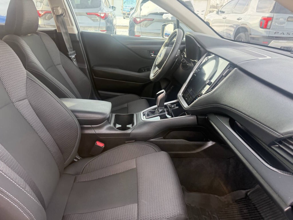 2025 Subaru Outback Image 28