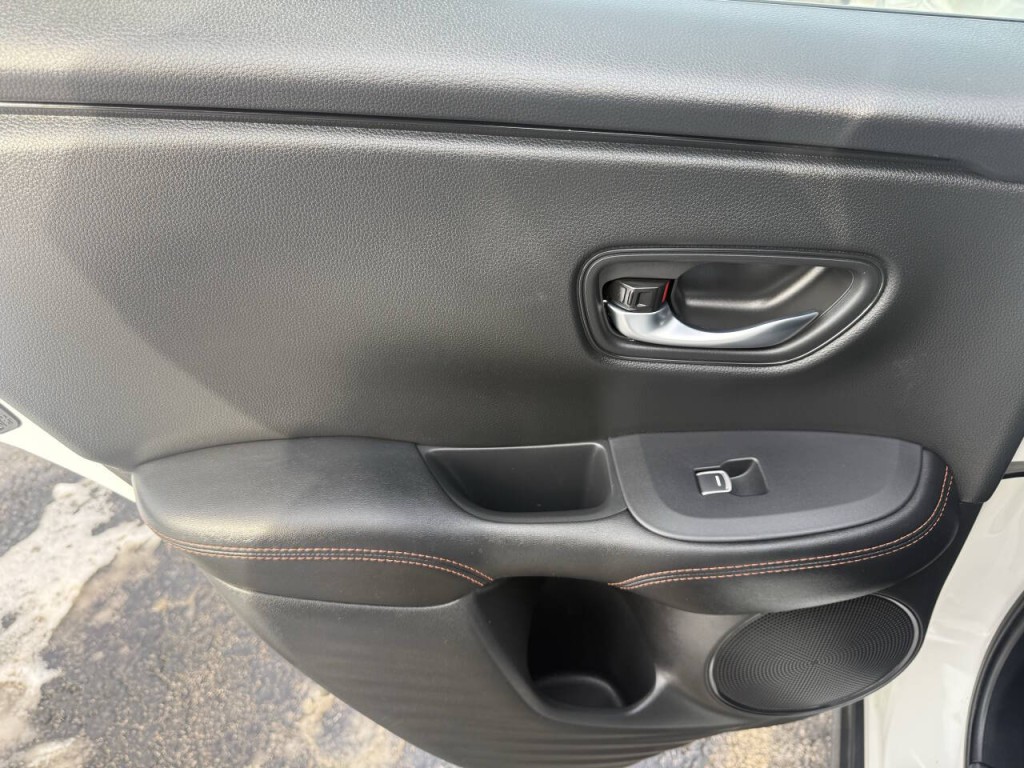 2025 Honda HR-V Image 18