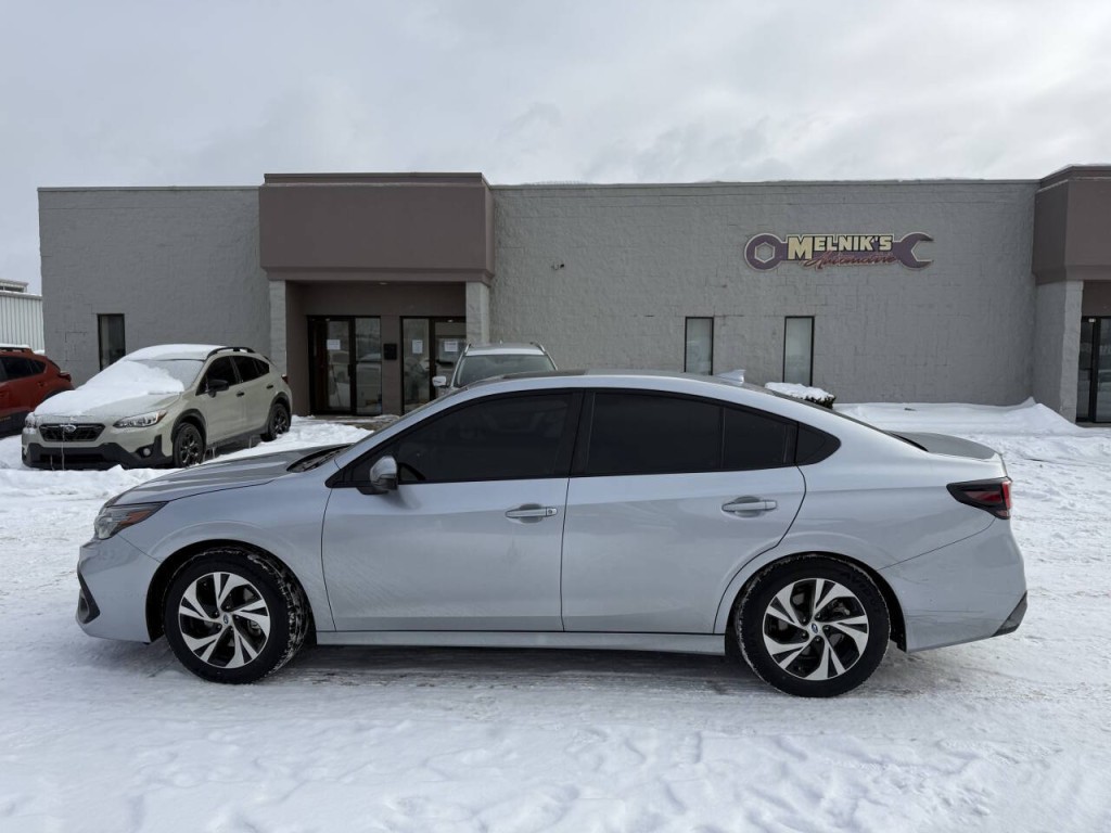 2025 Subaru Legacy Image 9