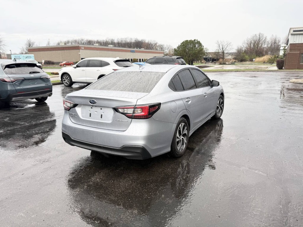 2025 Subaru Legacy Image 7