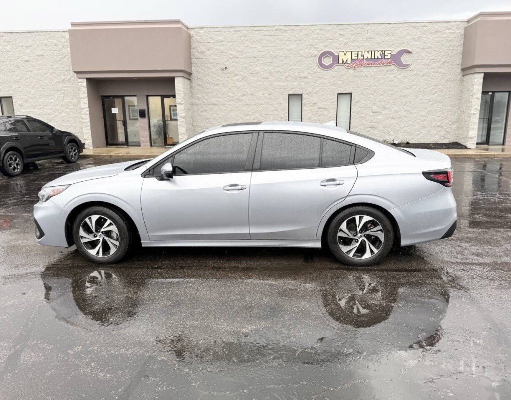 2025 Subaru Legacy Image 10