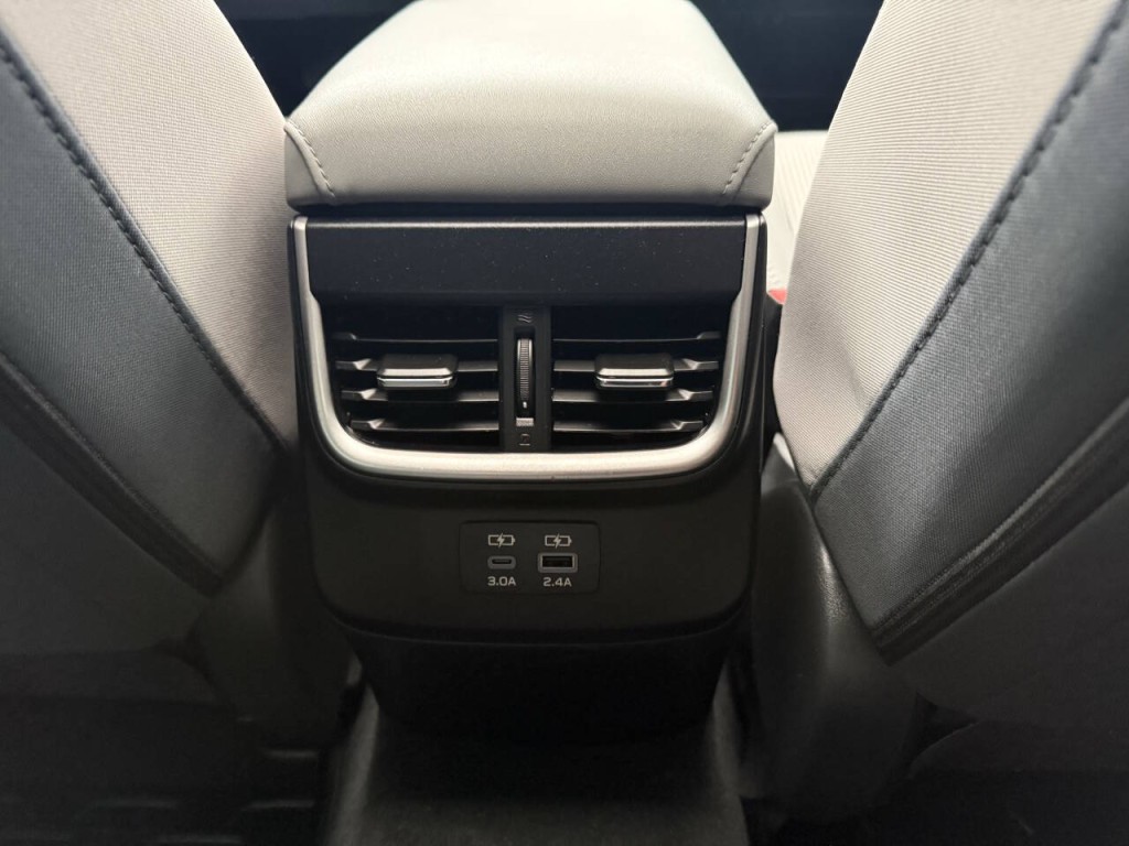 2025 Subaru Legacy Image 25