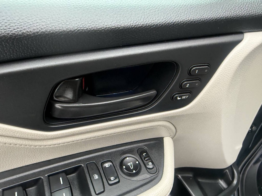 2025 Honda Odyssey Image 16